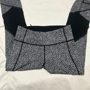 lululemon athletica Black and White Patterned Cropped Leggings